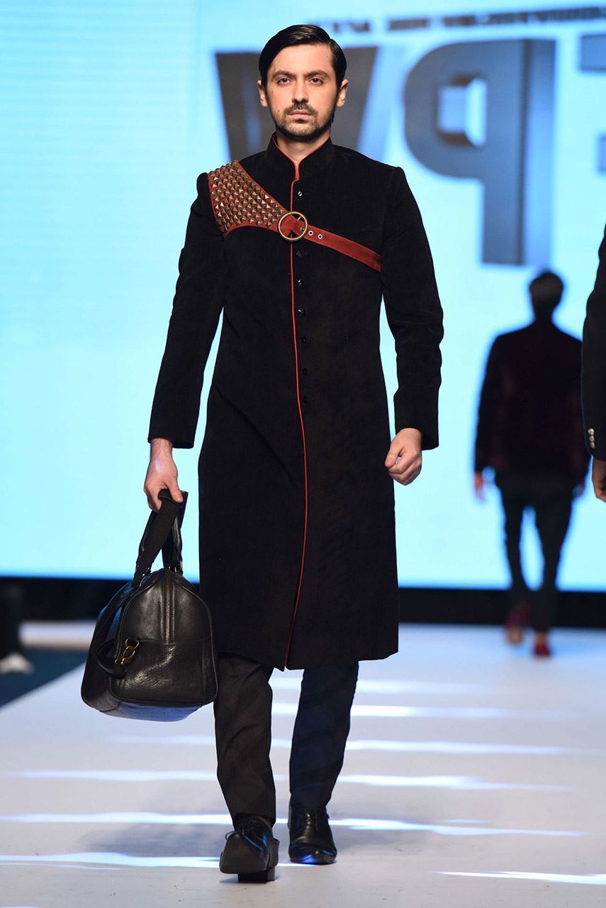 Picture of Cotry sherwani