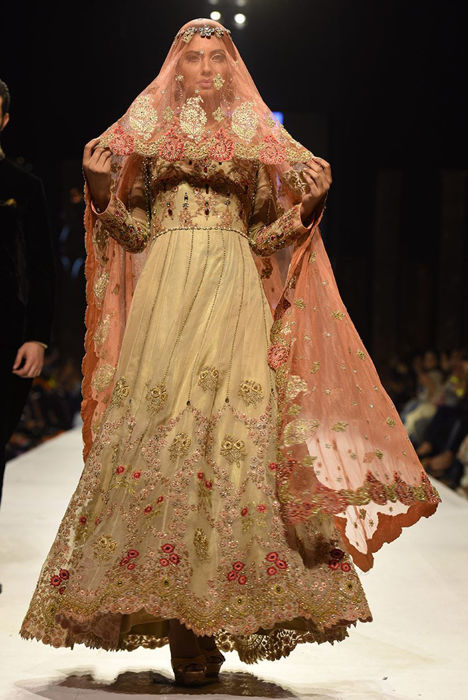 Picture of Rose (BRD122)