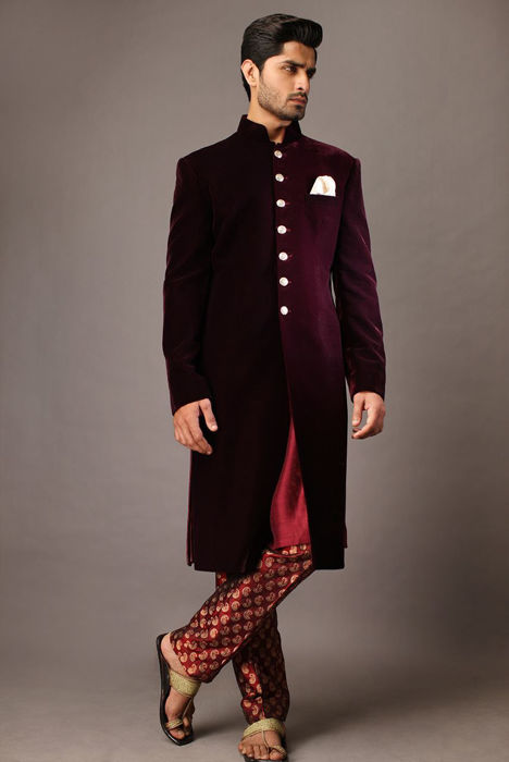Picture of Maroon velvet sherwani