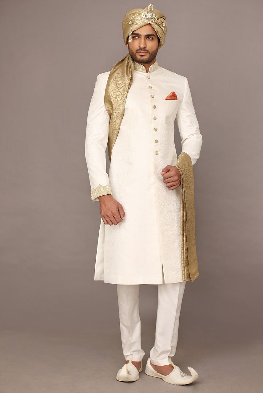 Picture of White embellished sherwani