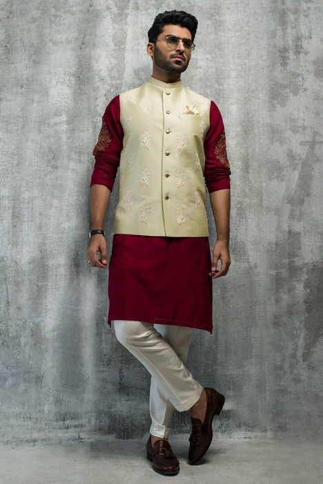 Maroon hues