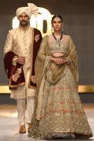 Picture of Cream jamawar sherwani