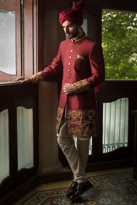 Picture of Carmine sherwani