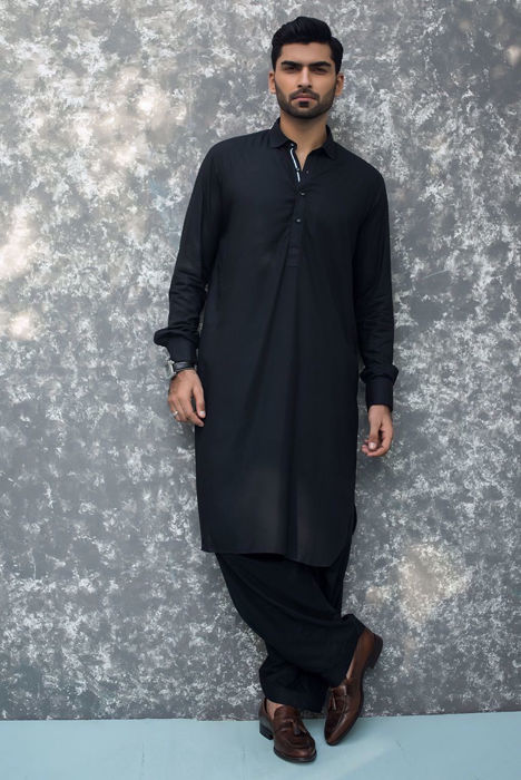 Picture of Sleek outfit