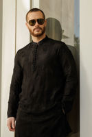 Picture of Timeless Charm in Black